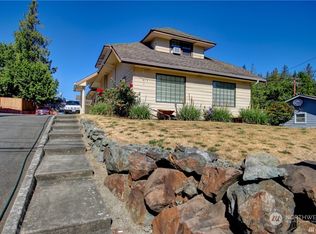 819 N 18th St, Mount Vernon, WA