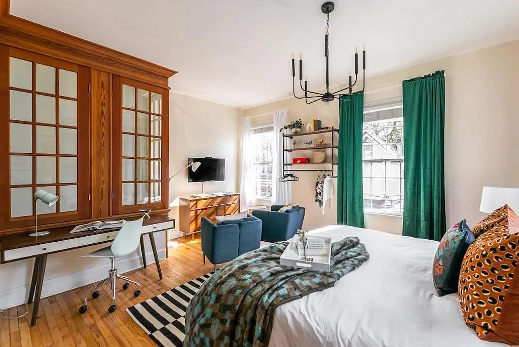 2 bed, 1000 sqft, $4,000 — Photo 1