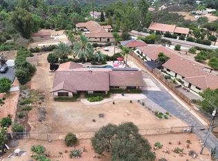 308 La Cresta Heights Rd, El Cajon, CA 92021
