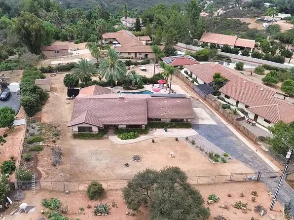 308 La Cresta Heights Rd, El Cajon, CA 92021
