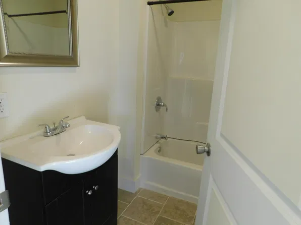 314 Selden St, Crab Orchard, WV 25827