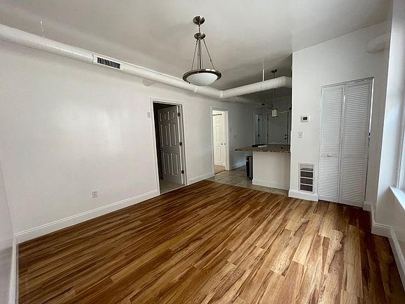 3rd image of 2708 N California Ave