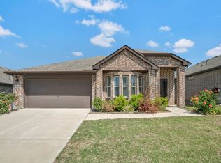 1209 Morning Ridge Trl, Aubrey, TX 76227
