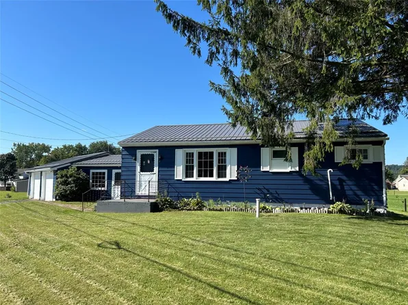 117 North St, Cochranton, PA 16314