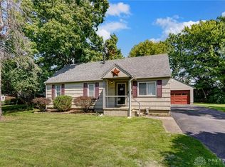 1705 Windemere Dr, Dayton, OH 45429