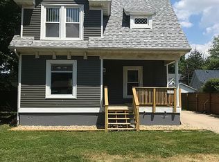708 N Grant St, Clinton, IL 61727