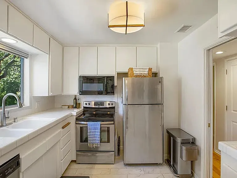 Kitchen #1