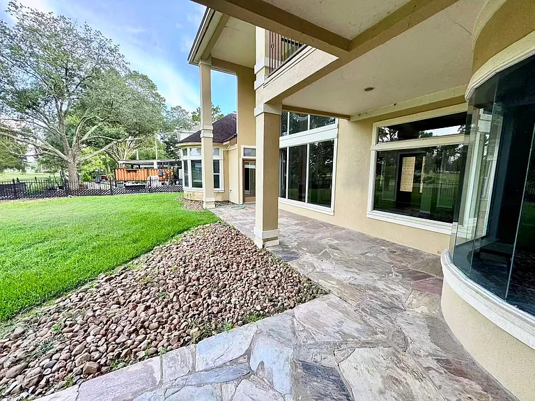 15106 Green Tavern Ct — Photo 41