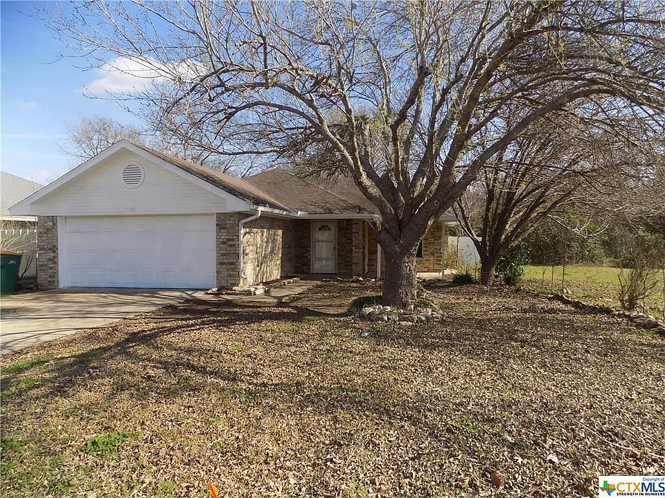 1st image of 1718 Shady Ln