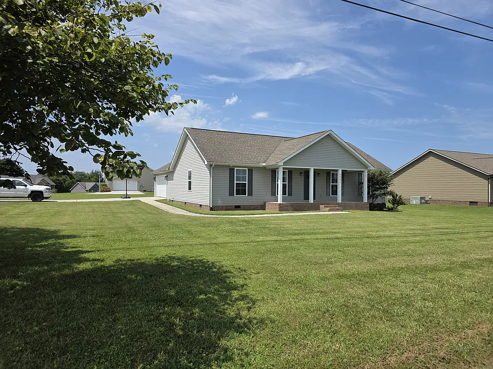 4901 Cedar Creek Cir