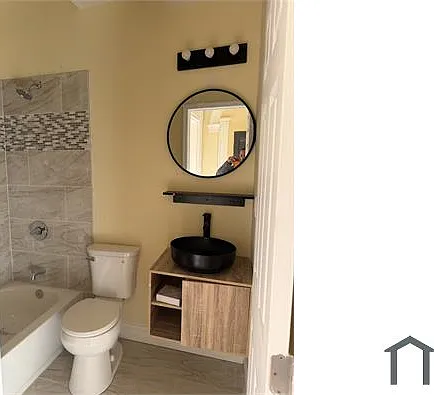706 Park Ave — Photo 14