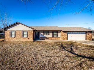 8803 Centennial Rd, Jacksonville, AR 72076