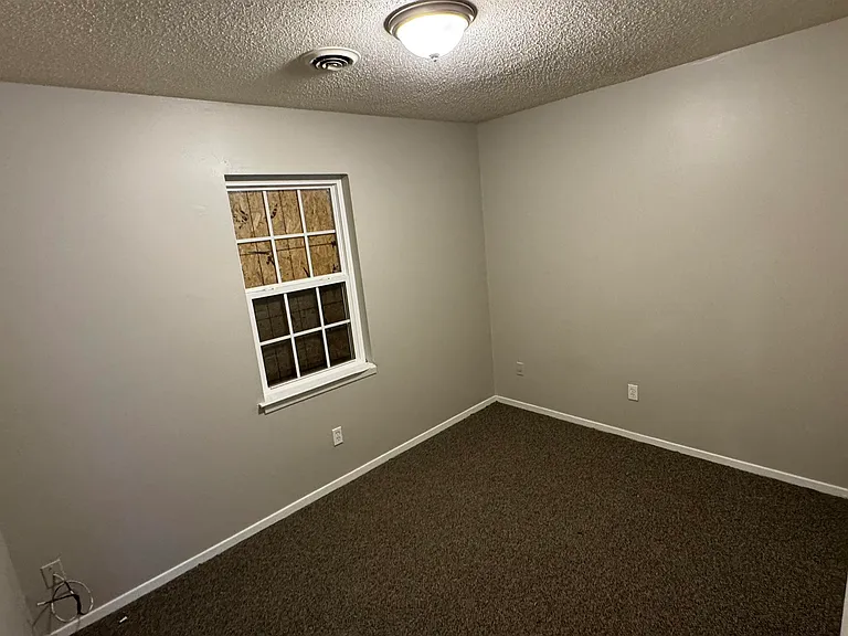 4264 Double Tree Rd — Photo 9