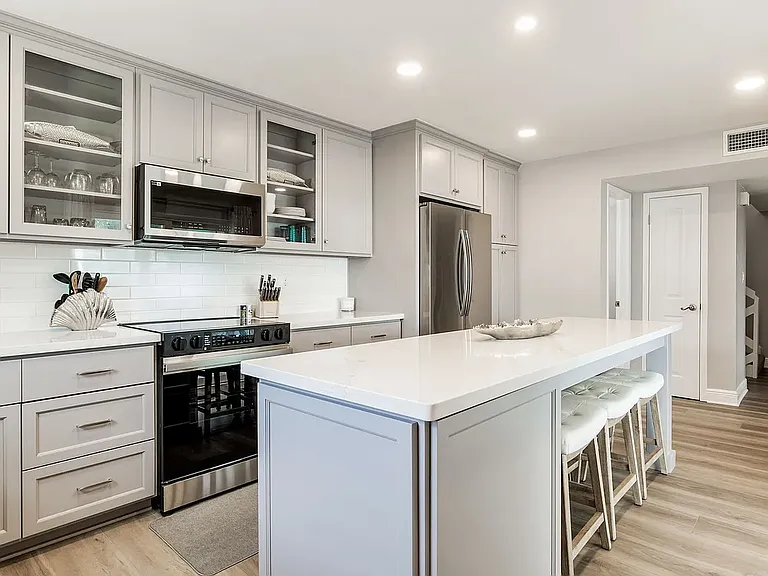 1100 Fort Pickens Rd #C1 — Photo 5
