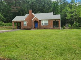 214 N Bell St, Hiawassee, GA 30546