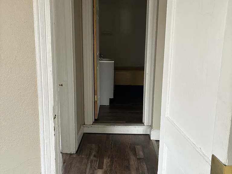 148 Barney St #2B — Photo 13