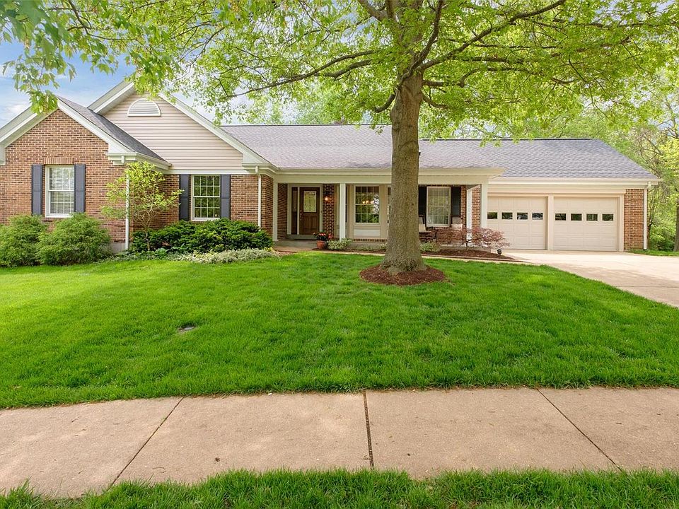 1st image of 758 Woodridge Heights Ct