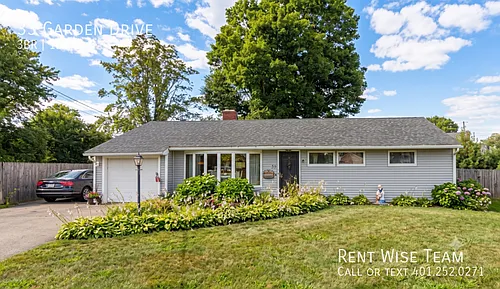 33 Garden Dr Photo 1