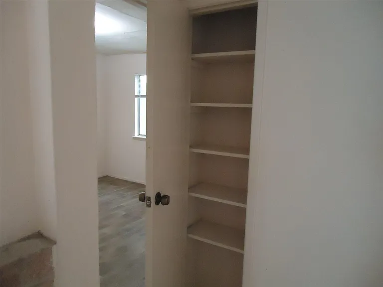7610 Lemma Dr — Photo 27