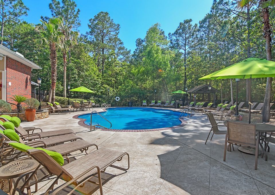 Lagniappe Of Biloxi Apartment Homes 831 Cedar Lake Rd Biloxi MS Zillow