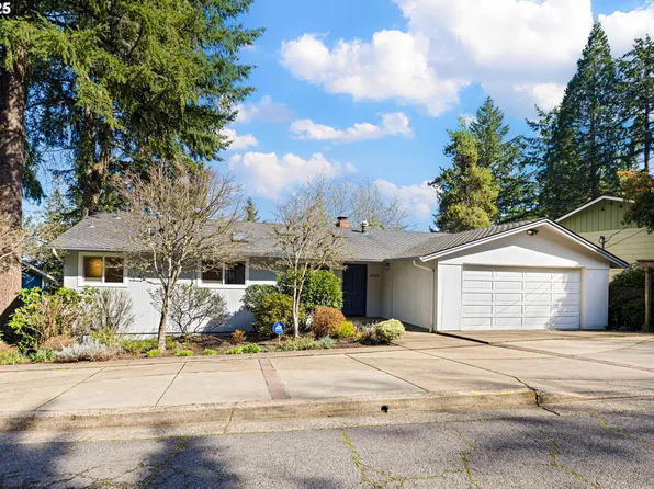 2555 Birch Ln, Eugene, OR 97403