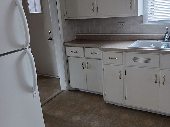 5th image of 26148 112th St NW