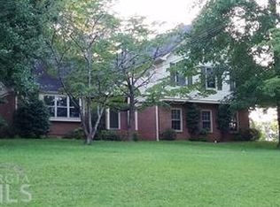 534 Greenvalley Dr, Winder, GA 30680