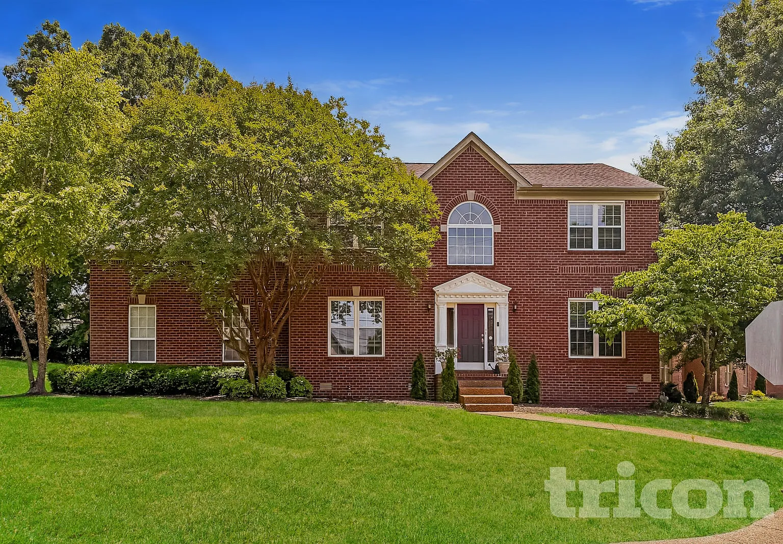 242 Spy Glass Way Hendersonville TN — Photo 1