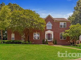 242 Spy Glass Way, Hendersonville, TN 37075