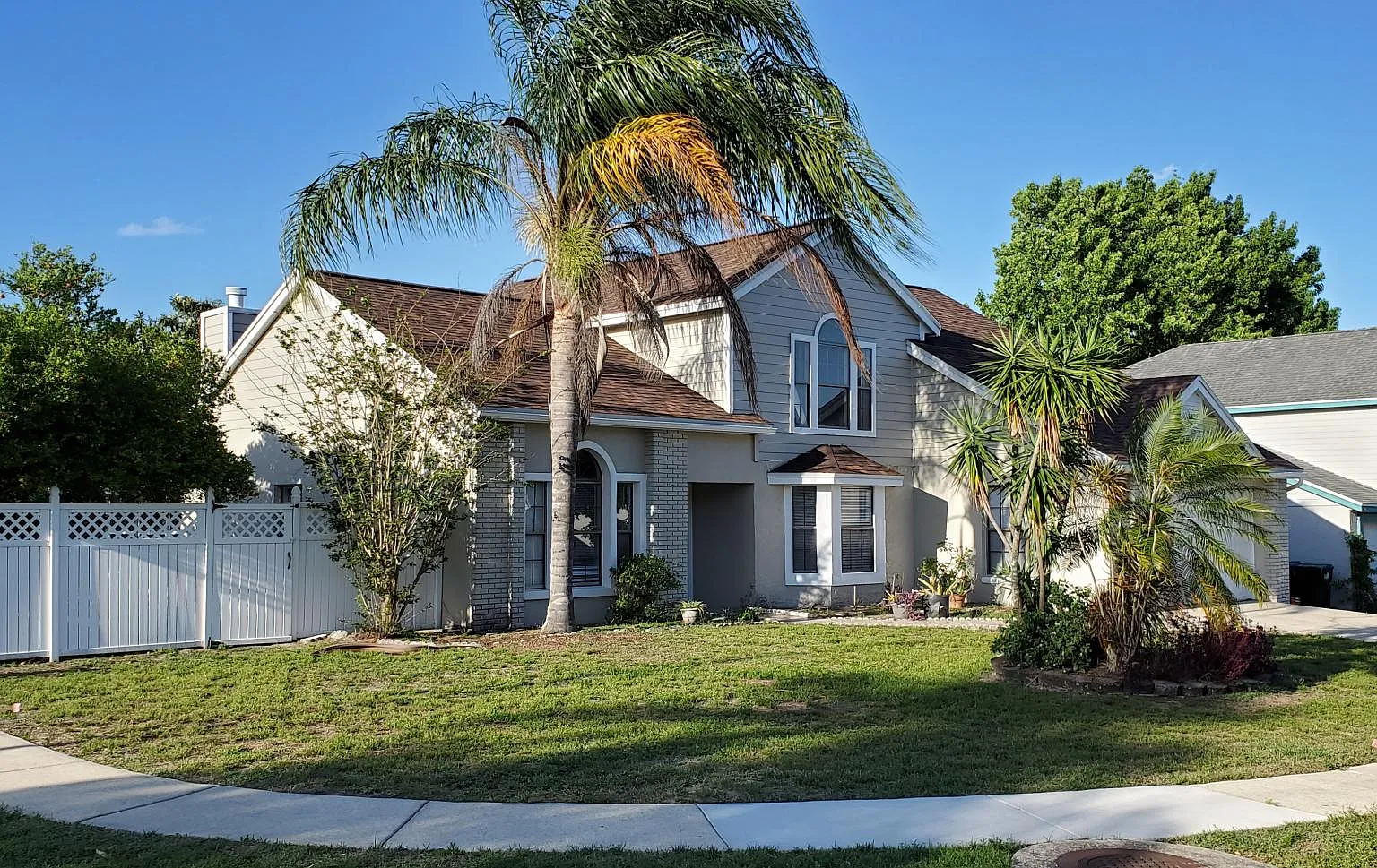 3317 Hillmont Cir — Photo 1