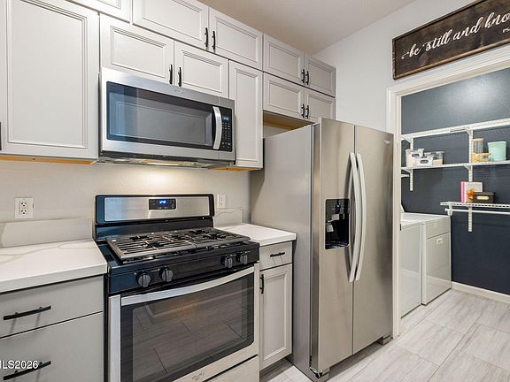 5th image of 900 S Meadows Pkwy APT 1423