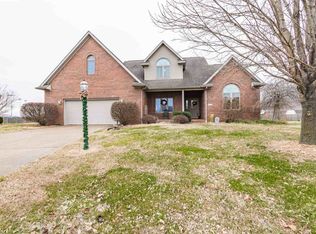 3808 Sandstone Ct, Evansville, IN 47711