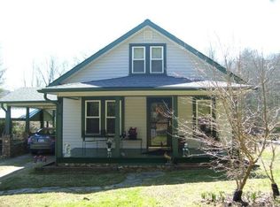 2033 New Hope Church Rd, Laurel Springs, NC 28644