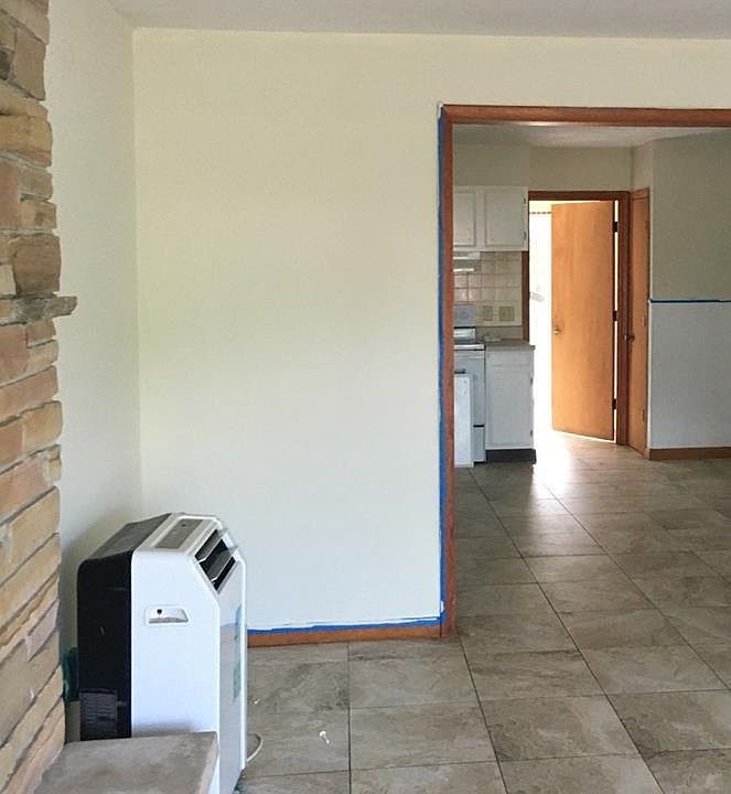 2nd image of 2024 S Central Ave