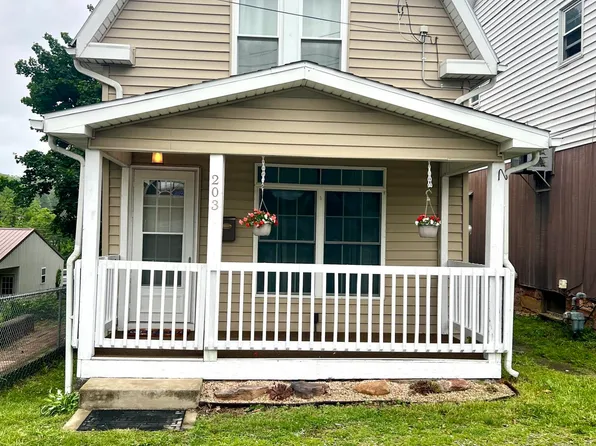 203 Parrish St, Altoona, PA 16602