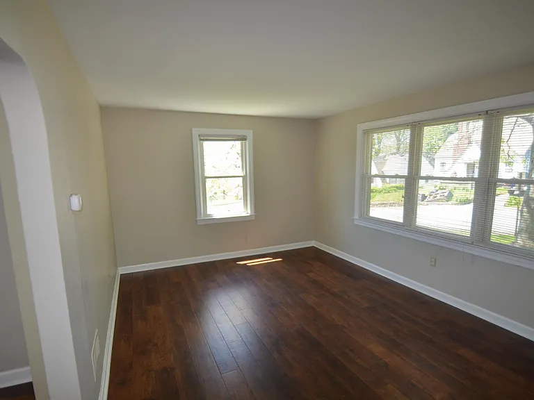 257 Sunset Ave #2 — Photo 3