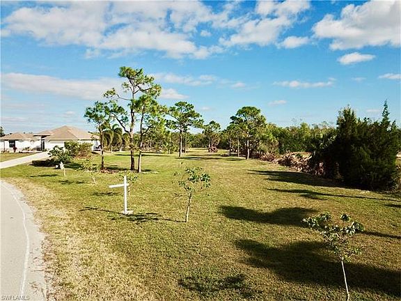 3rd image of 4981 Island Acres Ct