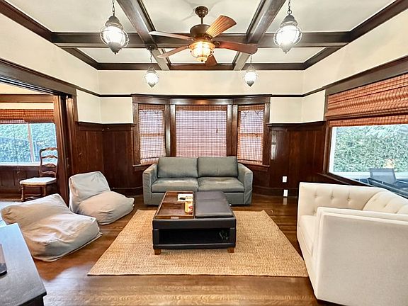 3rd image of 1327 W 35th St #2D