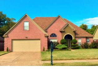 9419 Hickory Dr, Olive Branch, MS 38654