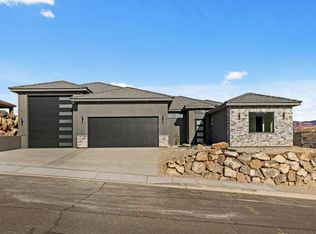 319 E 920 N, Hurricane, UT 84737