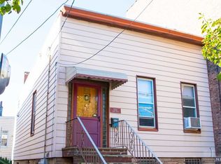 1721 Summit Ave, Union City, NJ 07087