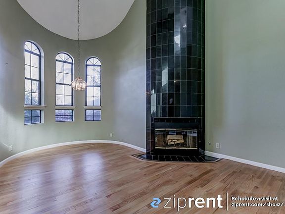 2nd image of 486A W Sunnyoaks Ave #A
