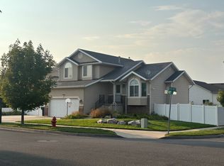 1456 W 2400 S, Woods Cross, UT 84087