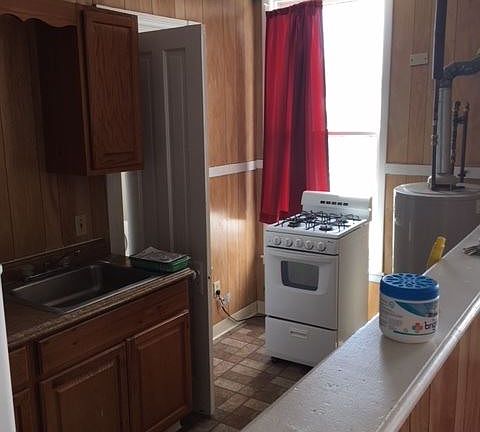 3rd image of 2317 Main St APT 1