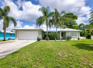 655 SE Picasso Ave, Port Saint Lucie, FL 34983
