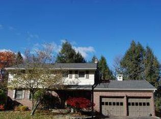 3109 Cortland Dr, Vestal, NY 13850
