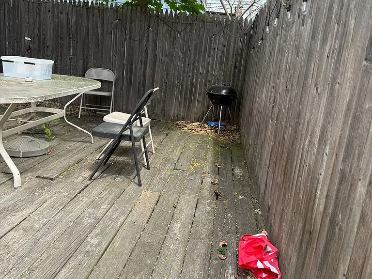 6 Bayard St — Photo 24