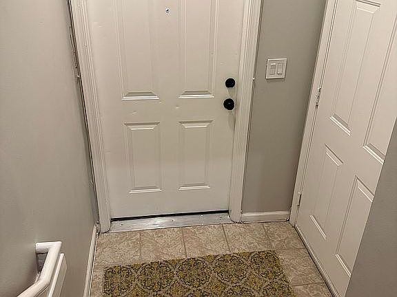 Foyer- Garage/front door