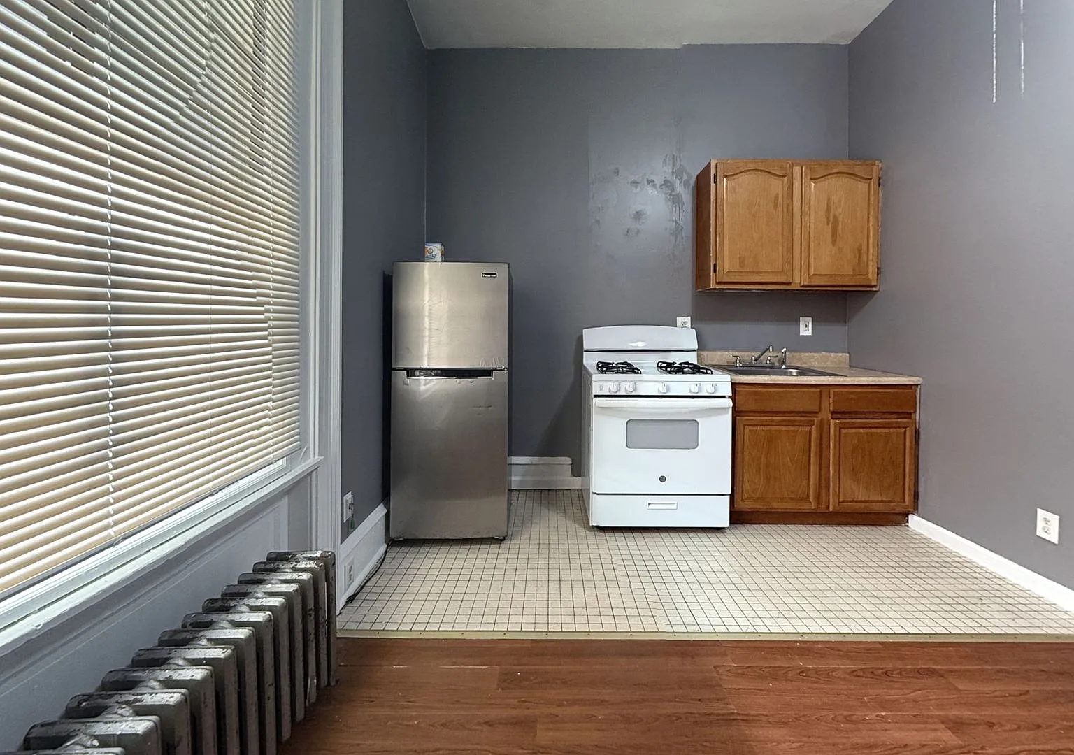 1653 Harrison Street — Photo 3