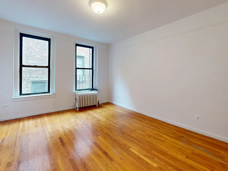 1612 York Ave #5B — Photo 6